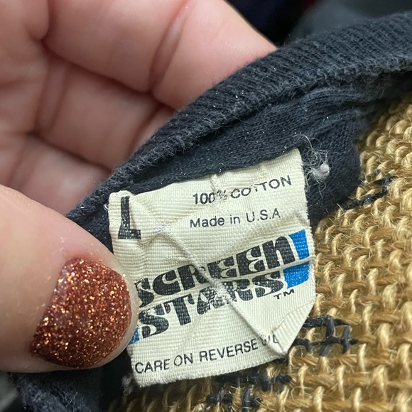 Authentic 1983 Willie Nelson concert T-shirt sz large ! - Picture 4 of 9